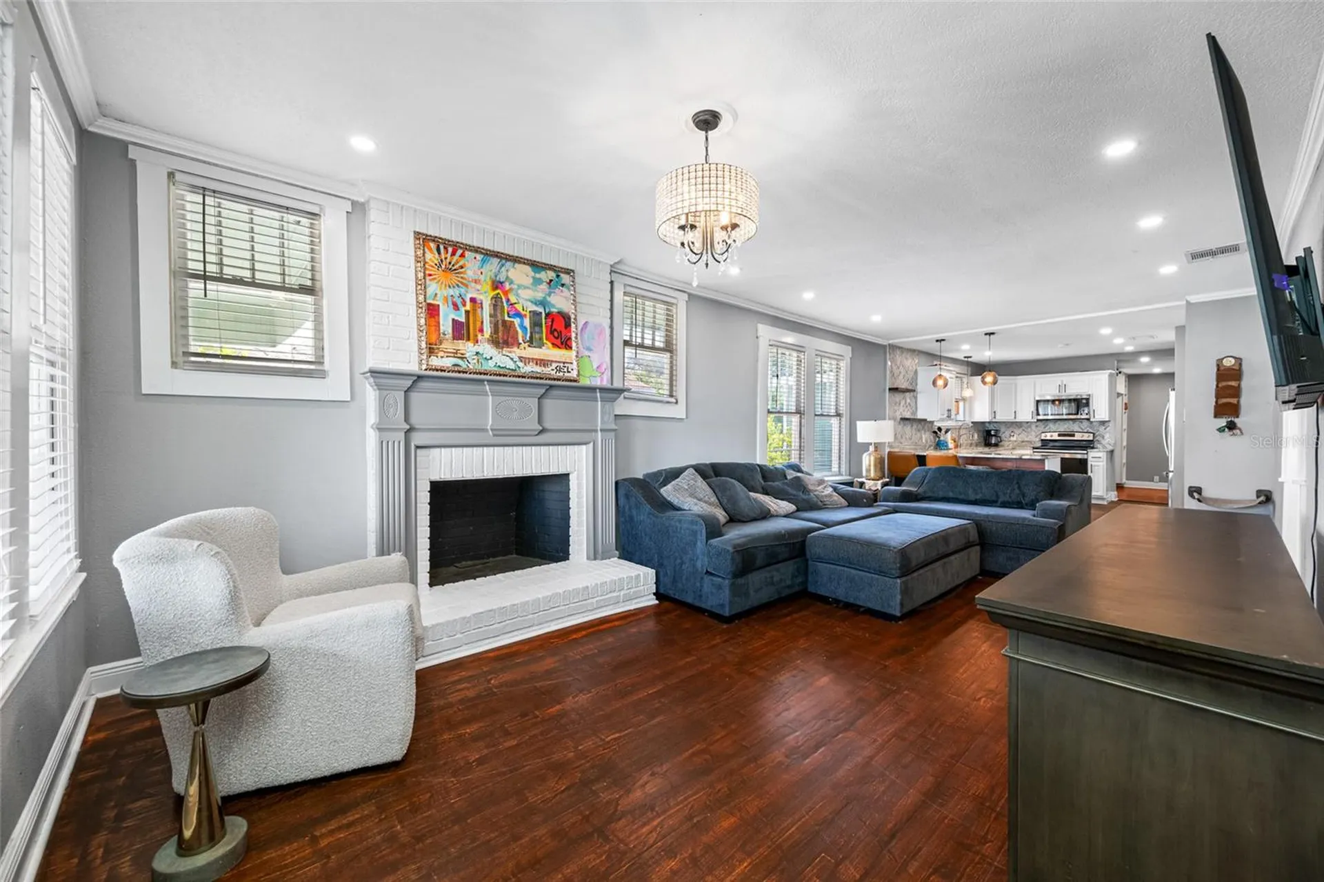 304 W Henry Avenue Tampa FL 33604