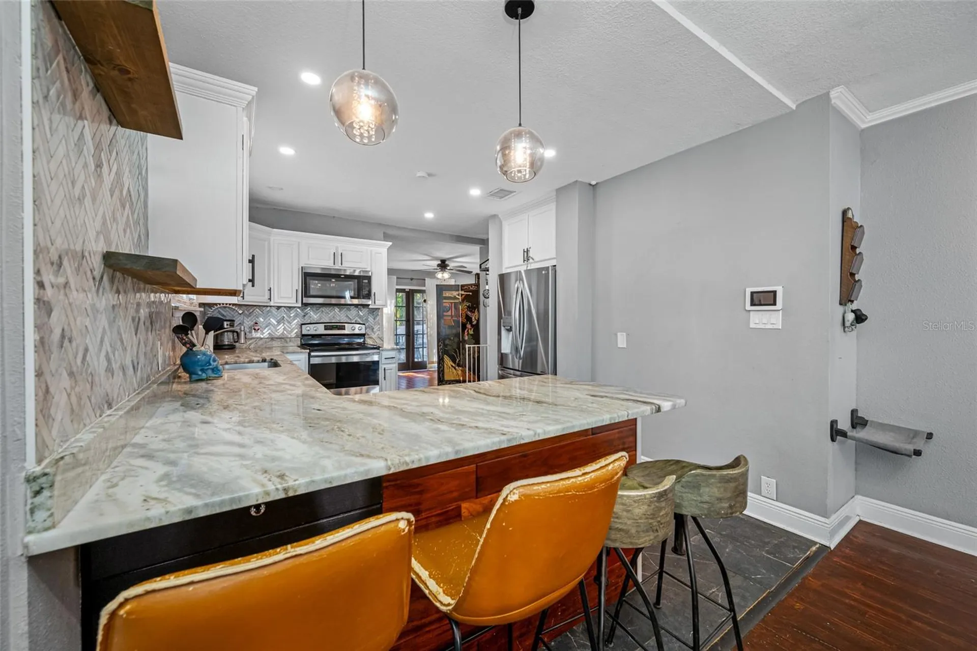 304 W Henry Avenue Tampa FL 33604