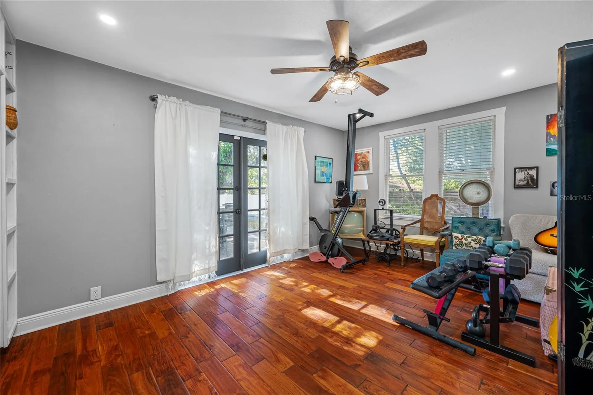 304 W Henry Avenue Tampa FL 33604