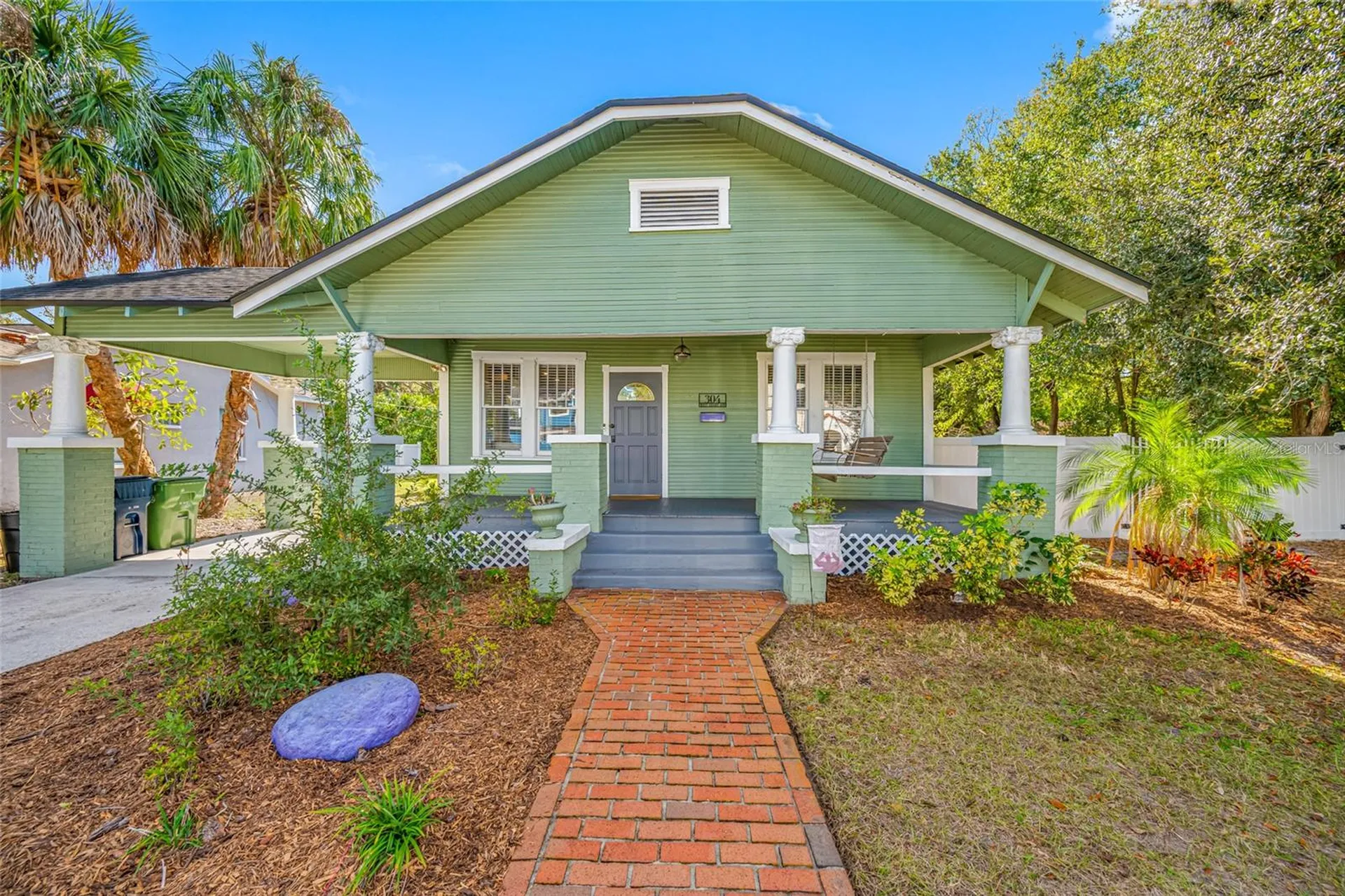 304 W Henry Avenue Tampa FL 33604