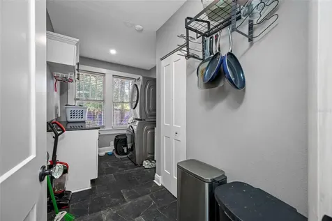 304 W Henry Avenue Tampa FL 33604