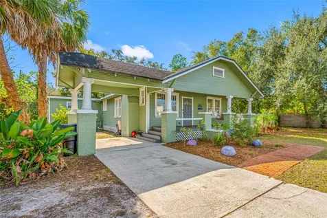 304 W Henry Avenue Tampa FL 33604