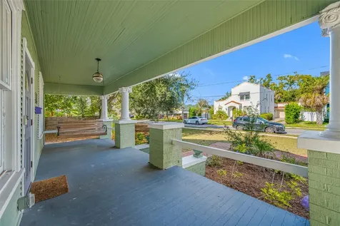 304 W Henry Avenue Tampa FL 33604