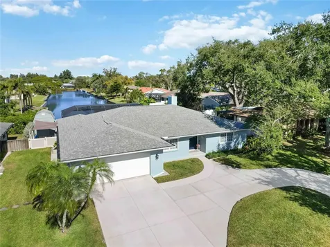 4388 Pasadena Circle Sarasota FL 34233