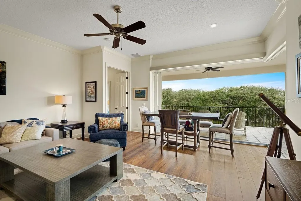 10 Rue Grande Mer Palm Coast FL 32137