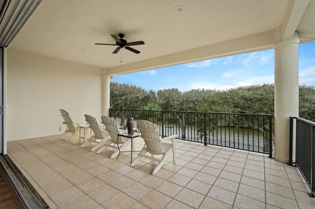 10 Rue Grande Mer Palm Coast FL 32137