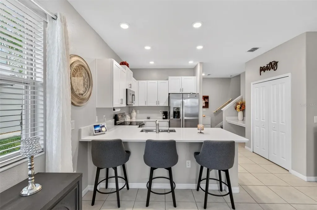 14341 Editors Note Street Ruskin FL 33573