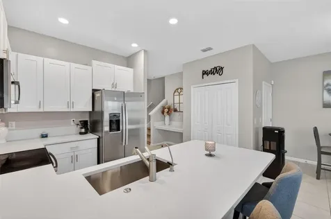 14341 Editors Note Street Ruskin FL 33573