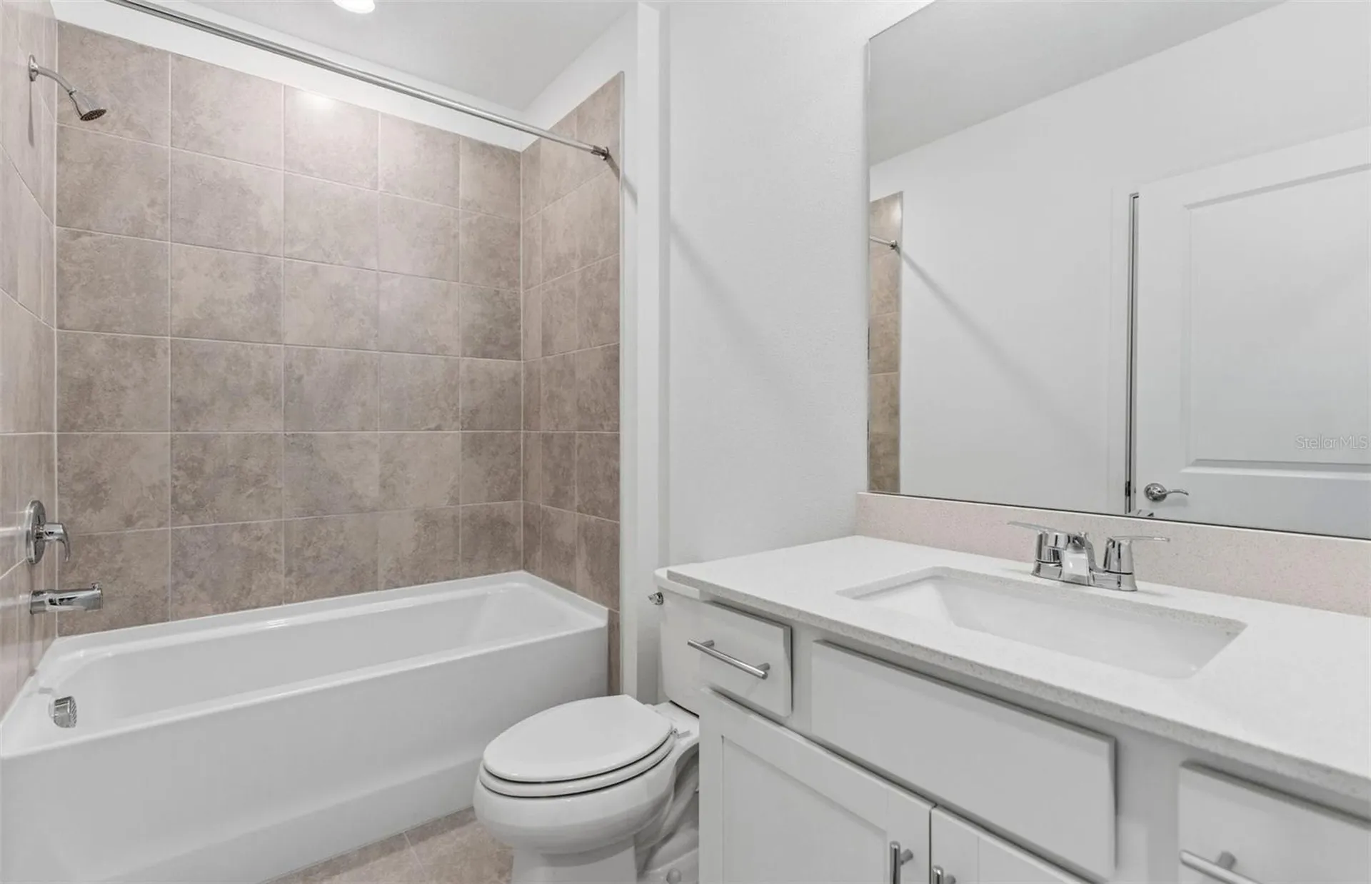 10423 Hidden Banks Glen Parrish FL 34219