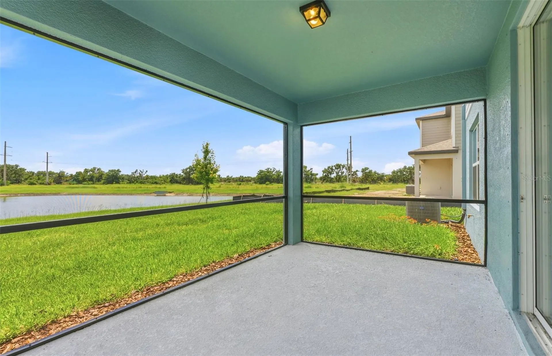 10423 Hidden Banks Glen Parrish FL 34219