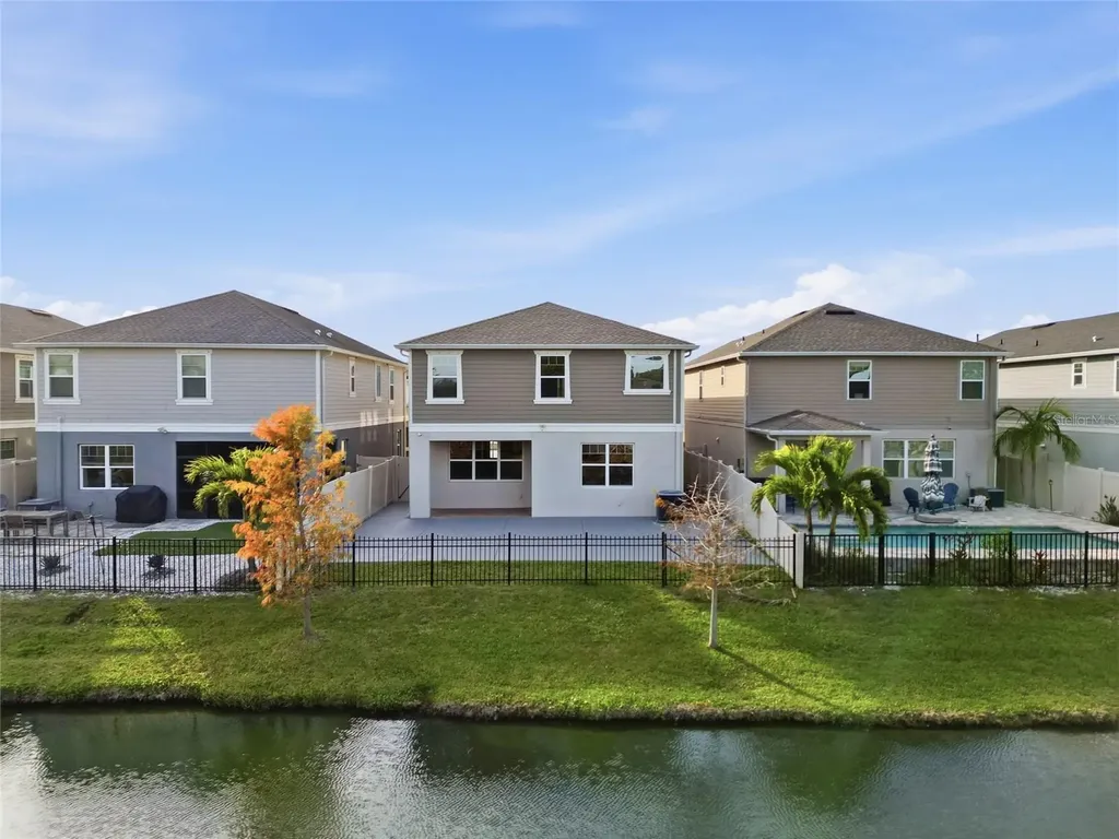 8147 Artisan Circle Seminole FL 33777