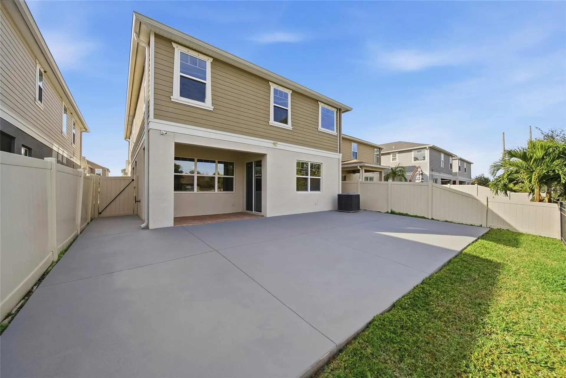 8147 Artisan Circle Seminole FL 33777