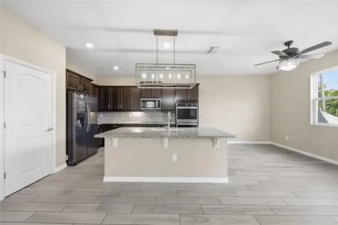 8147 Artisan Circle Seminole FL 33777