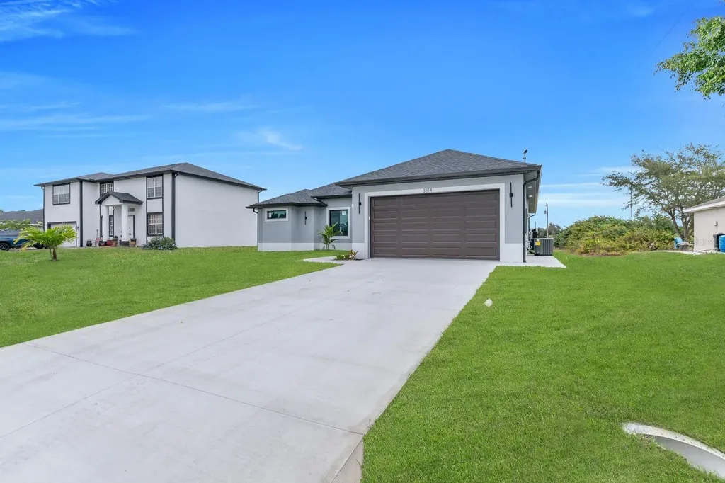 3514 2nd Street SW Lehigh Acres FL 33976