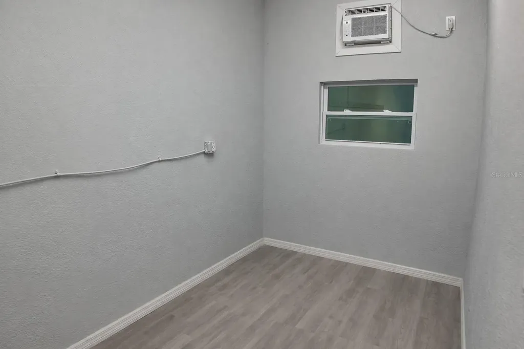 2024 Princeton Street Sarasota FL 34237