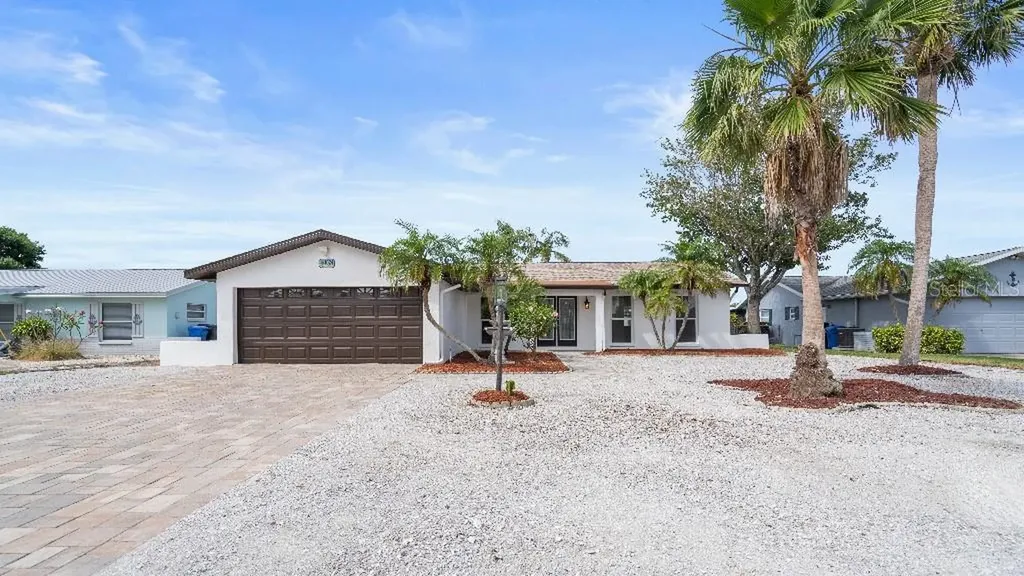 1024 Spindle Palm Way Apollo Beach FL 33572