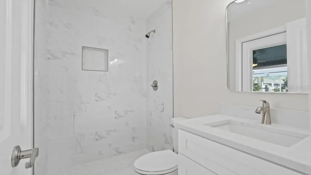 1024 Spindle Palm Way Apollo Beach FL 33572