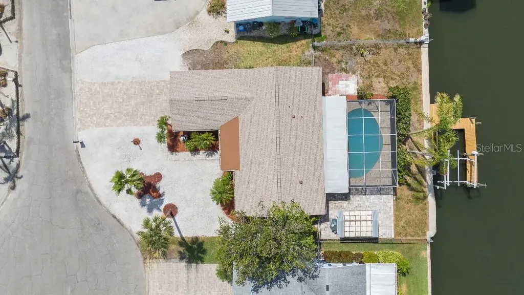 1024 Spindle Palm Way Apollo Beach FL 33572