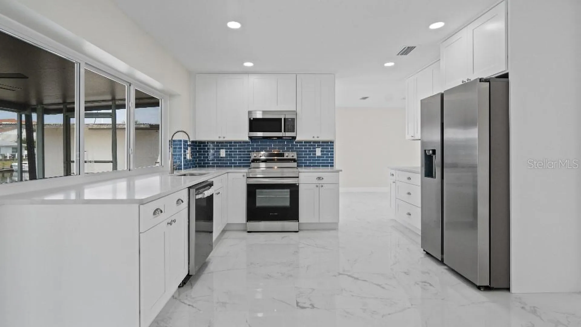 1024 Spindle Palm Way Apollo Beach FL 33572