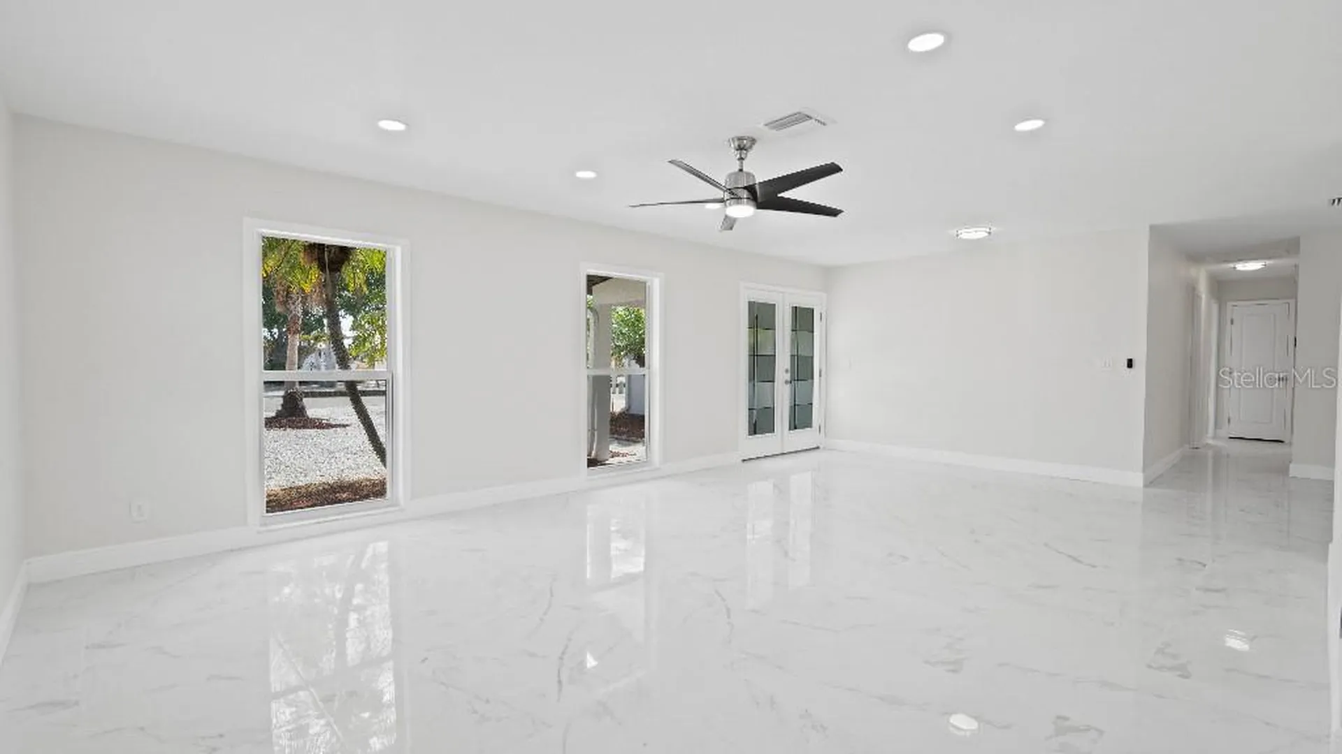 1024 Spindle Palm Way Apollo Beach FL 33572