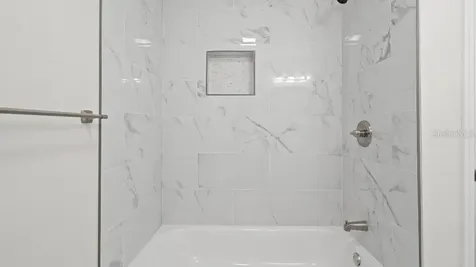 1024 Spindle Palm Way Apollo Beach FL 33572