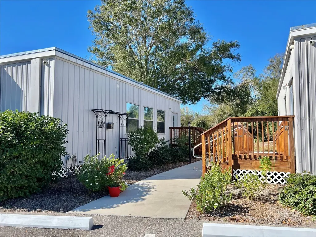 4827 Fairway Drive N Punta Gorda FL 33982