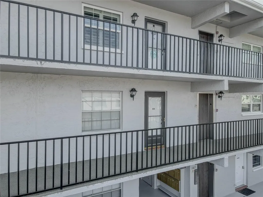 1415 Doolittle Lane Dunedin FL 34698