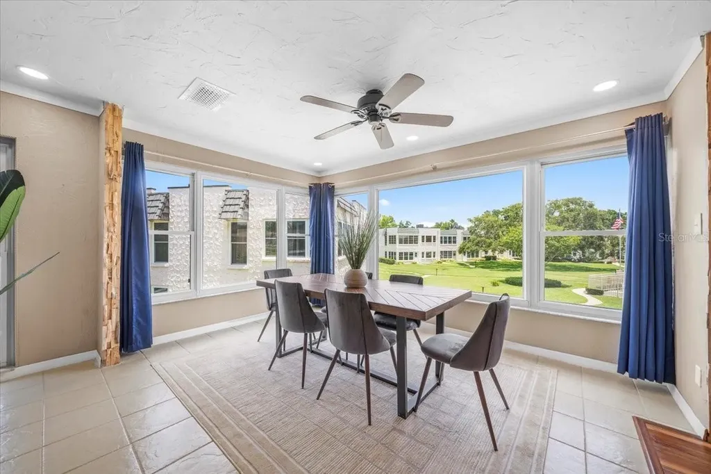 213 Fernwood Circle Seminole FL 33777