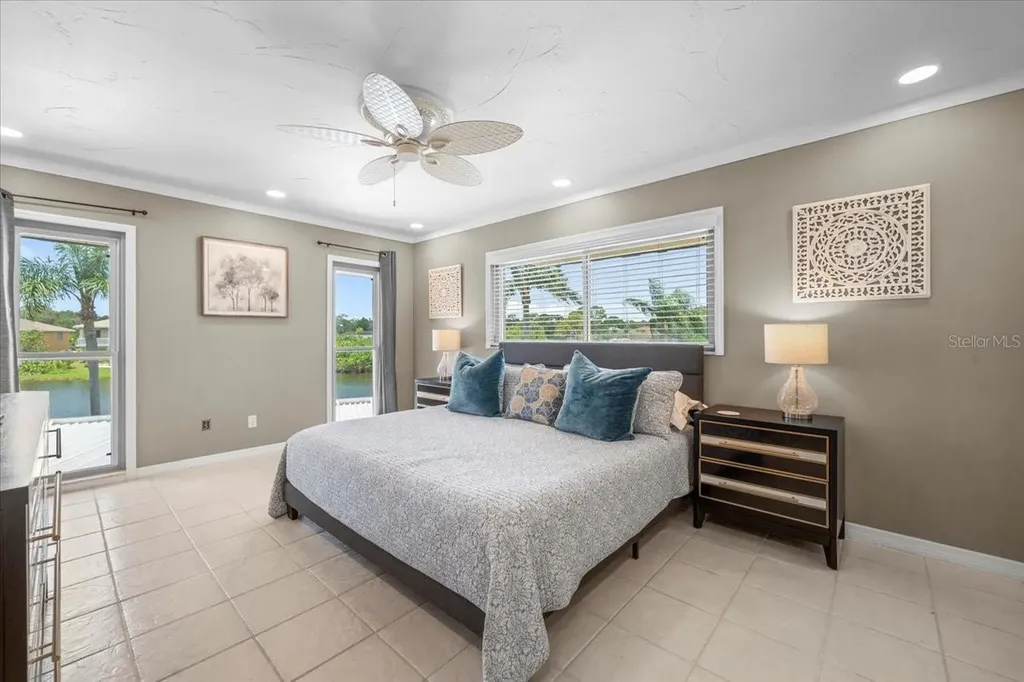 213 Fernwood Circle Seminole FL 33777