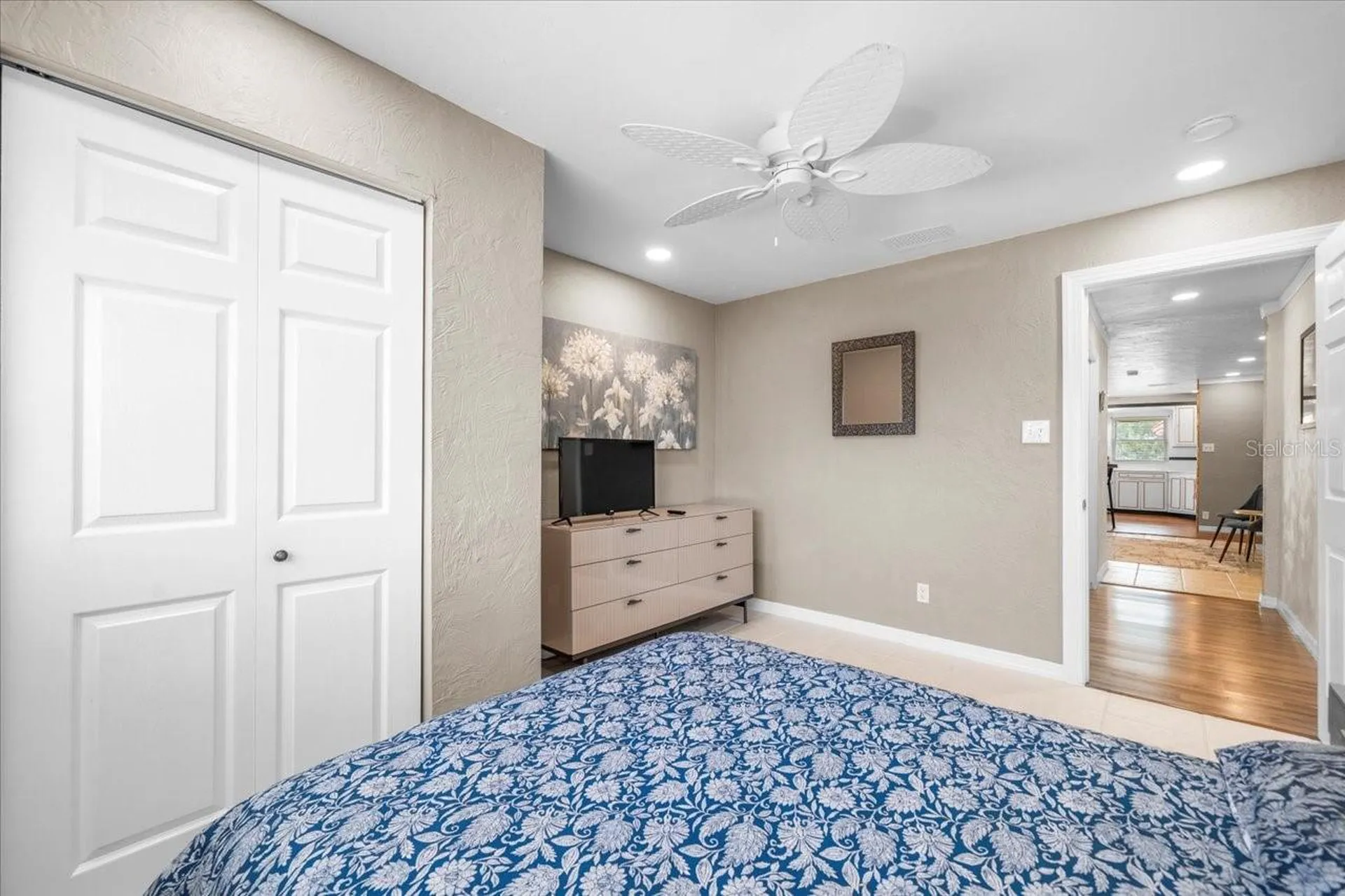 213 Fernwood Circle Seminole FL 33777