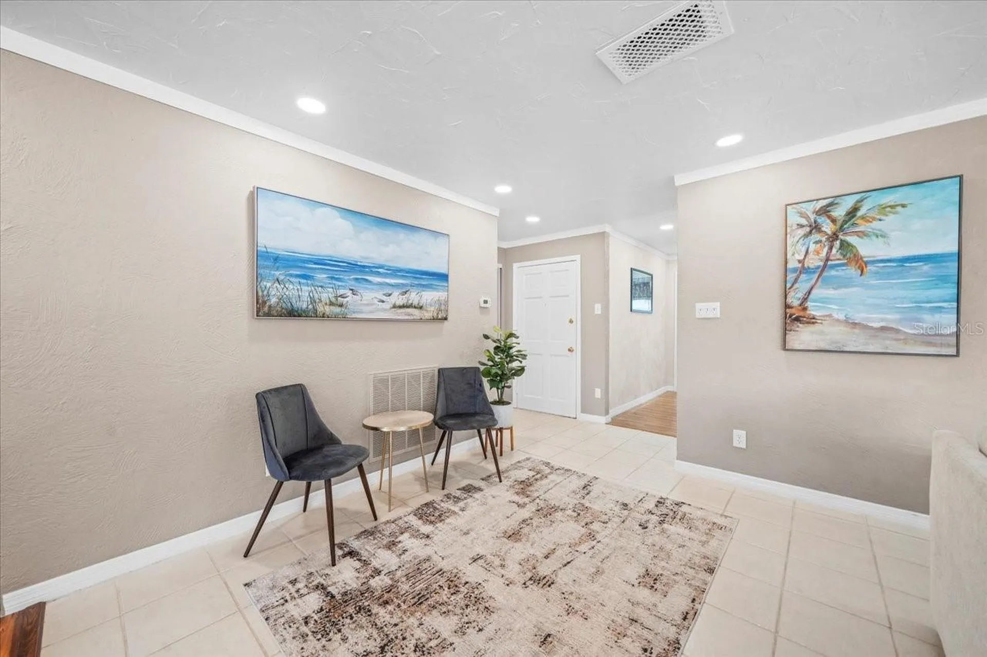 213 Fernwood Circle Seminole FL 33777