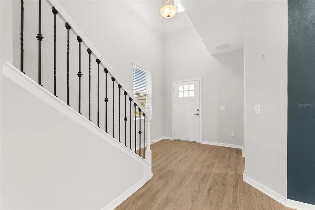 601 Becklow Street Debary FL 32713