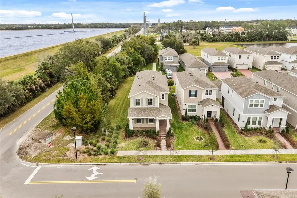 601 Becklow Street Debary FL 32713