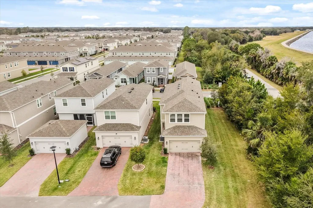 601 Becklow Street Debary FL 32713