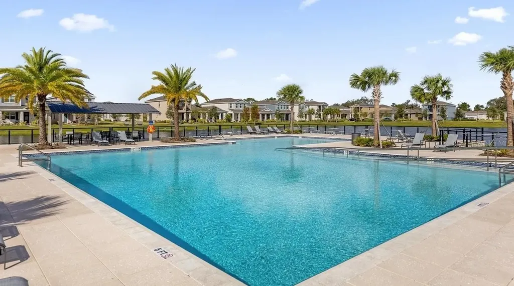 601 Becklow Street Debary FL 32713