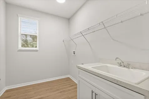 601 Becklow Street Debary FL 32713