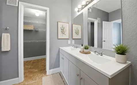 5526 Pga Boulevard Orlando FL 32839