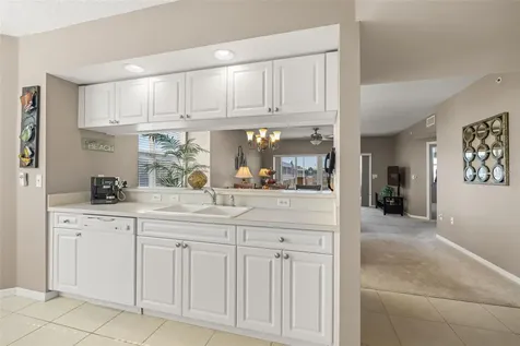 960 Starkey Road Largo FL 33771