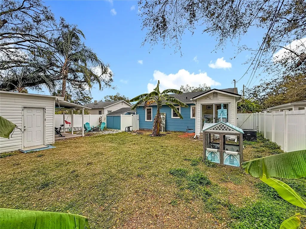 520 Roanoke Street Dunedin FL 34698