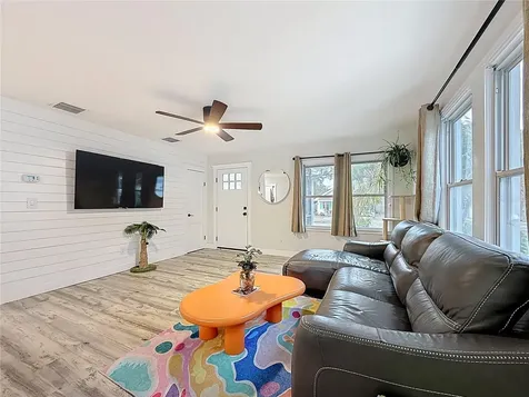 520 Roanoke Street Dunedin FL 34698