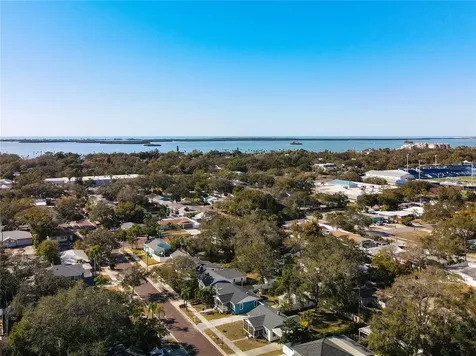 520 Roanoke Street Dunedin FL 34698