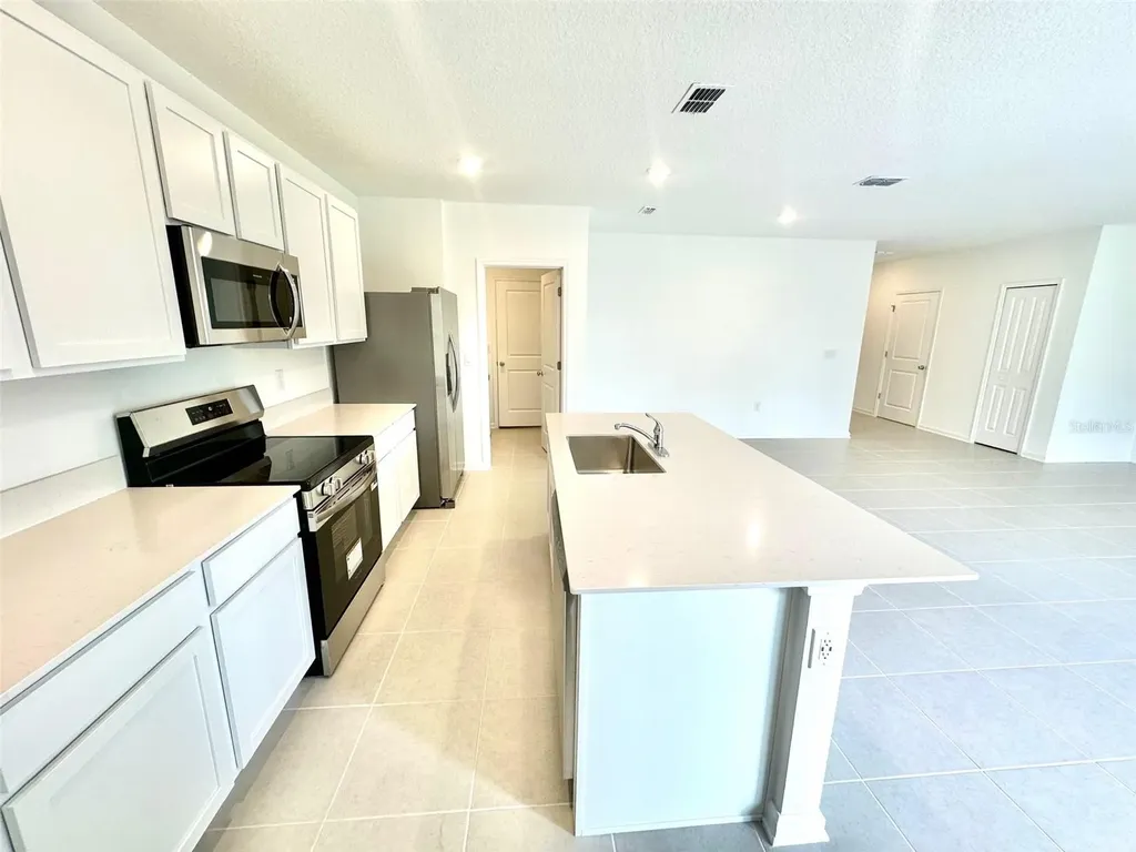 1231 Belle Isle Lane Daytona Beach FL 32124