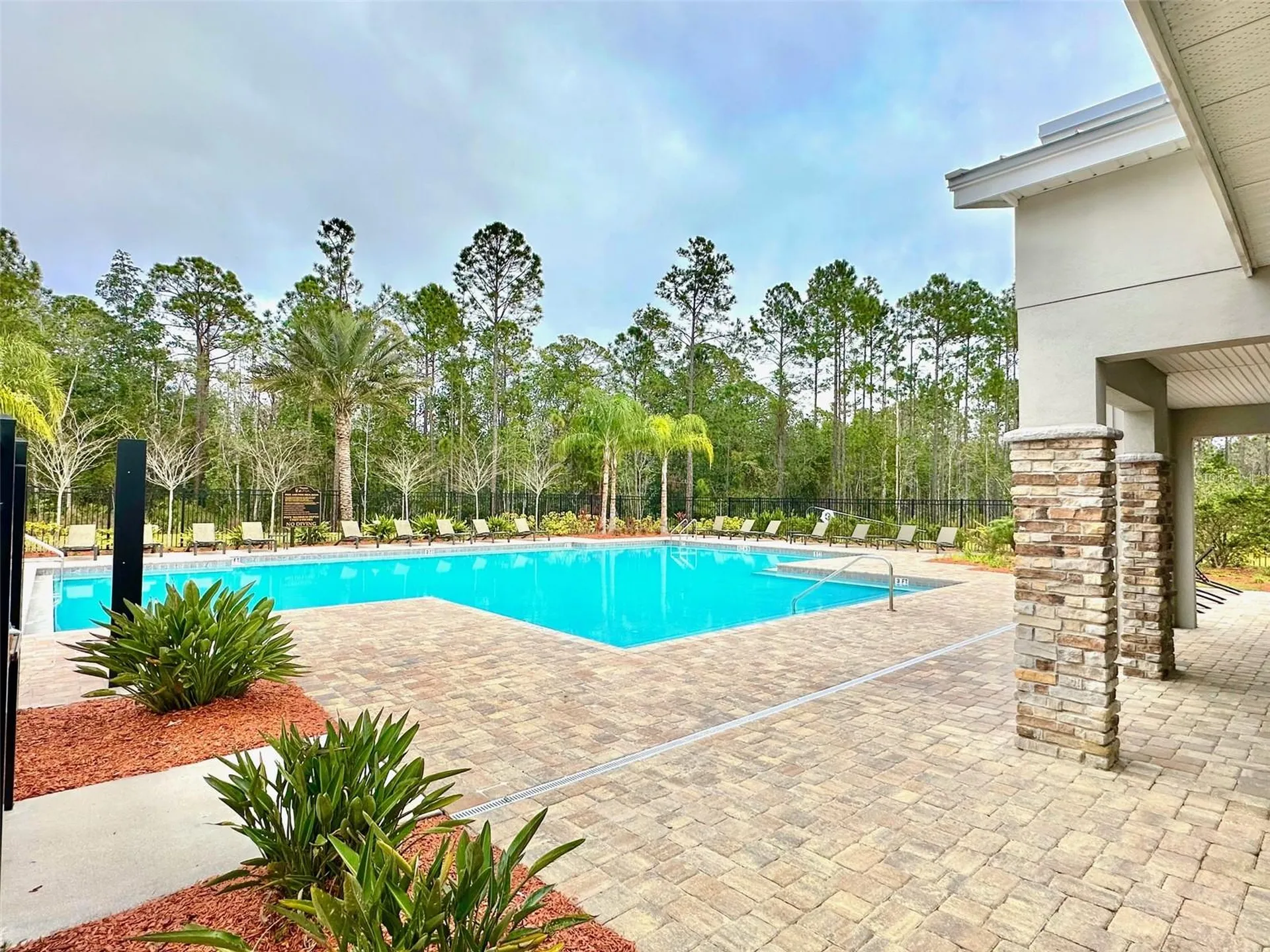 1231 Belle Isle Lane Daytona Beach FL 32124