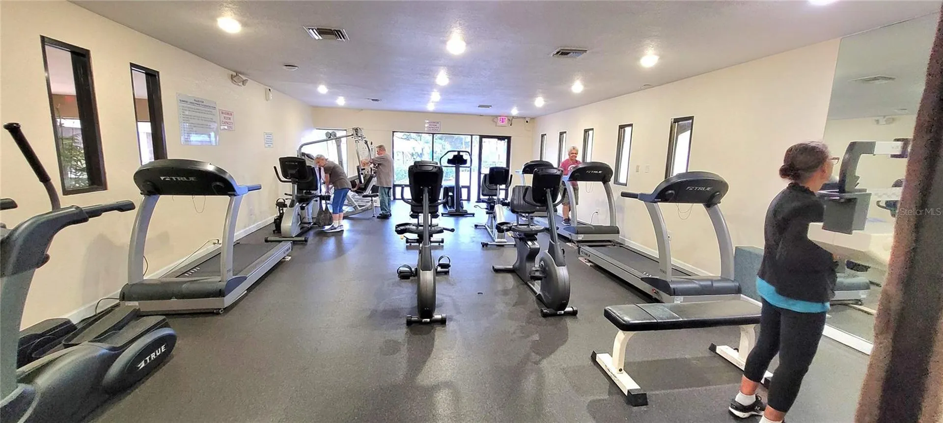 9861 Sunrise Lakes Blvd Sunrise Lakes Boulevard Sunrise FL 33322