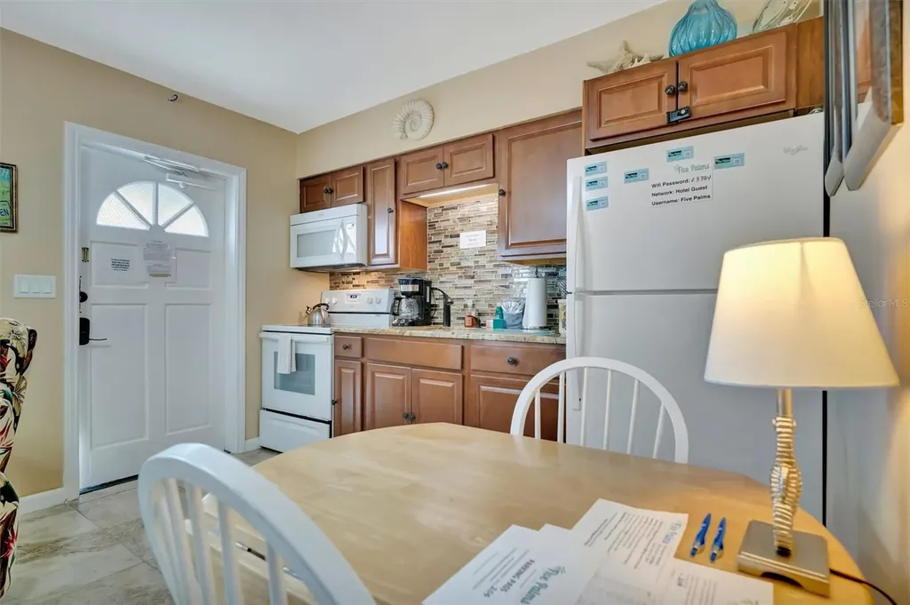 673 Bay Esplanade Clearwater Beach FL 33767
