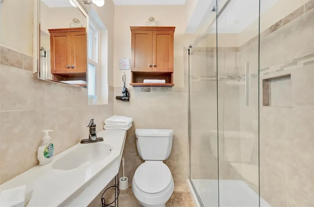 673 Bay Esplanade Clearwater Beach FL 33767
