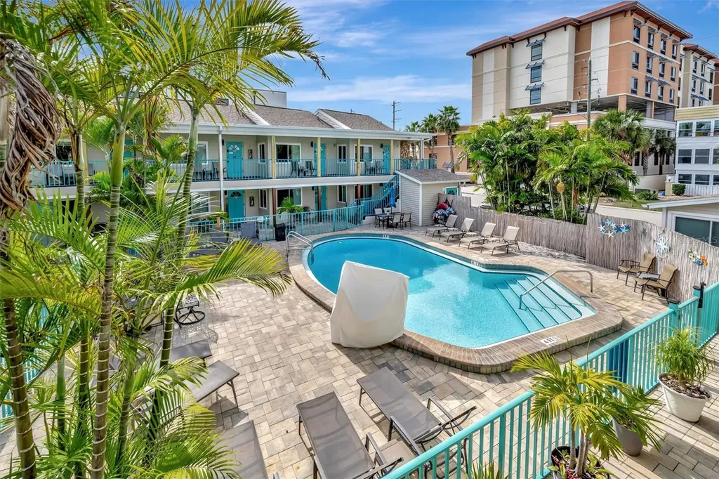 673 Bay Esplanade Clearwater Beach FL 33767