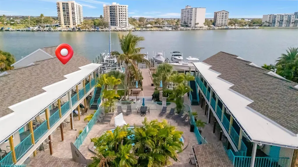 673 Bay Esplanade Clearwater Beach FL 33767