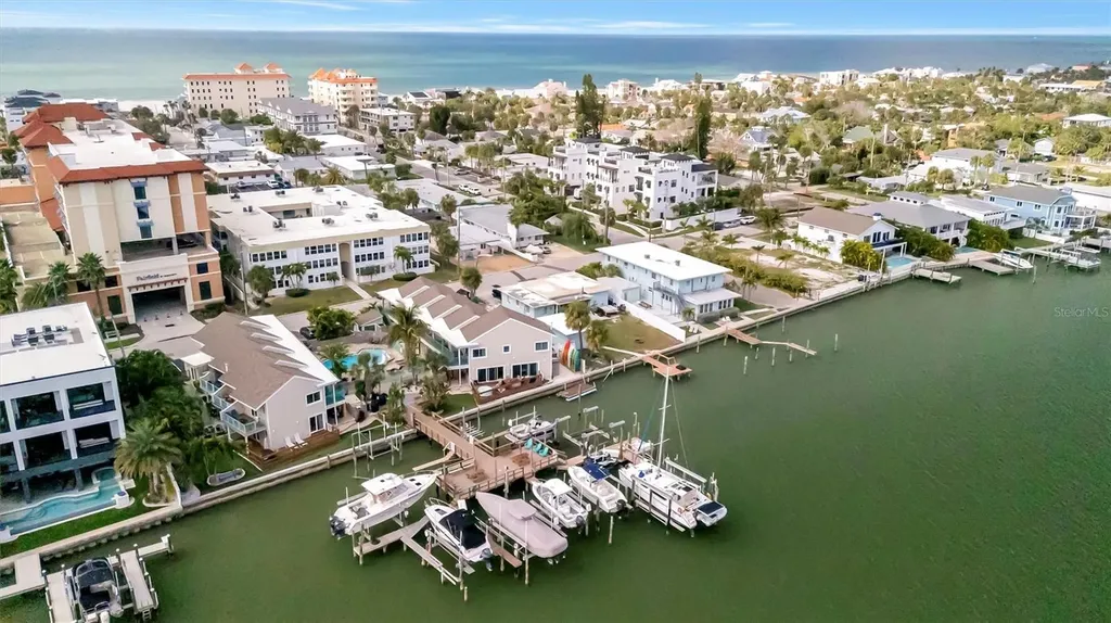 673 Bay Esplanade Clearwater Beach FL 33767