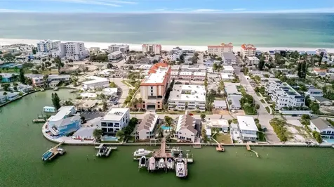673 Bay Esplanade Clearwater Beach FL 33767